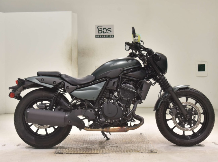 Мотоцикл Kawasaki ELIMINATOR400-3SE с пробегом 1951 km