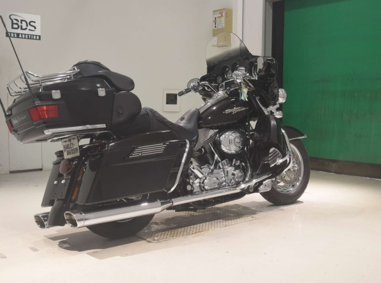 Мотоцикл HD SREET GLIDE FLHX1580 с пробегом 14257 km