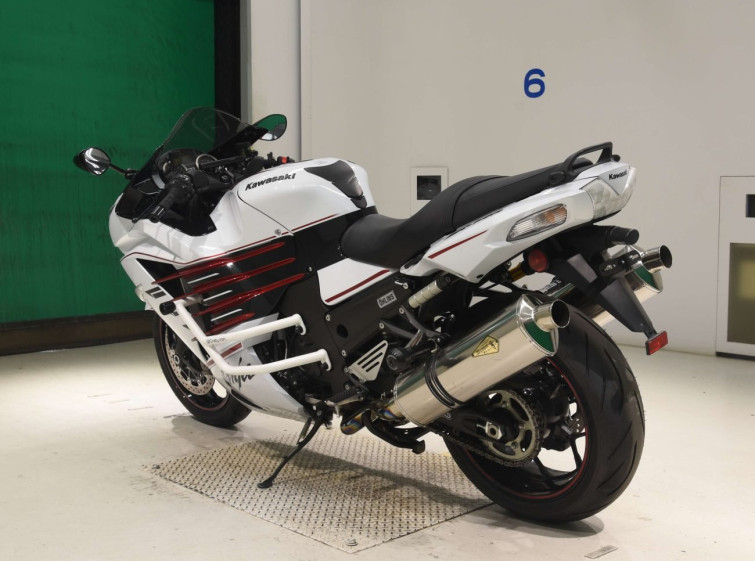 Мотоцикл Kawasaki NINJA ZX-14RA с пробегом 2874 km