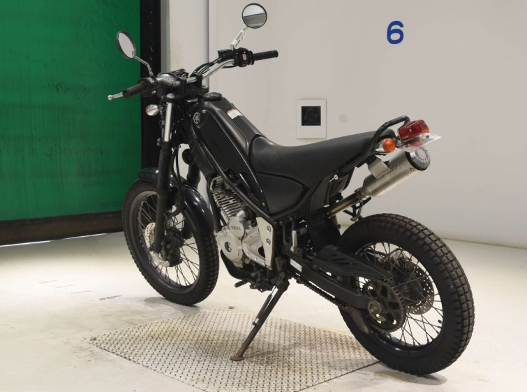 Мотоцикл Yamaha TRICKER с пробегом 19072 km