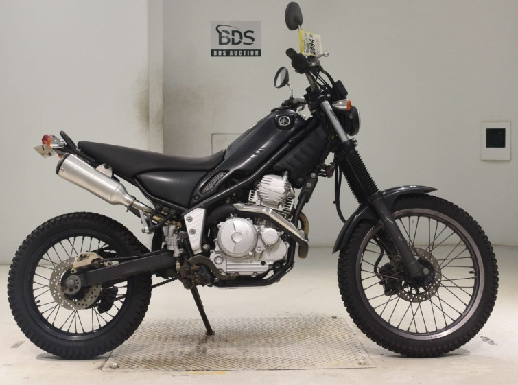 Мотоцикл Yamaha TRICKER с пробегом 19072 km