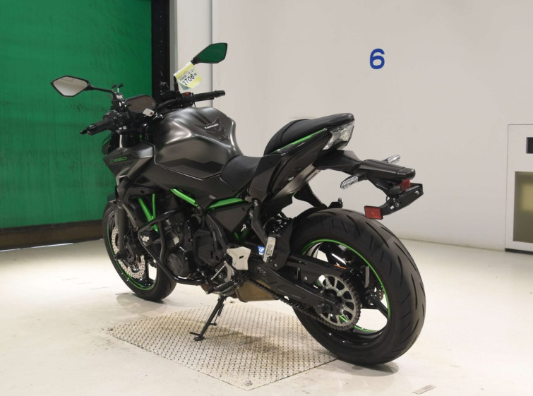 Мотоцикл Kawasaki Z650A з пробігом 9290 km