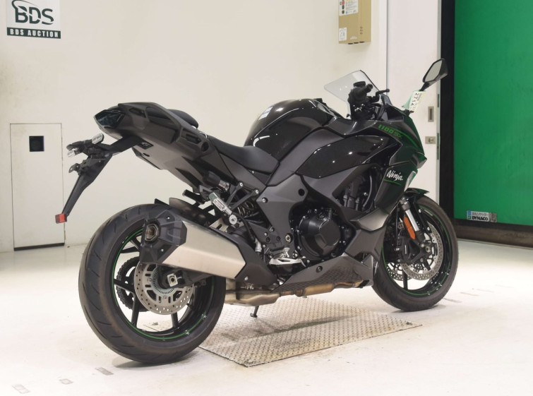 Мотоцикл Kawasaki NINJA1100SX с пробегом 115 km