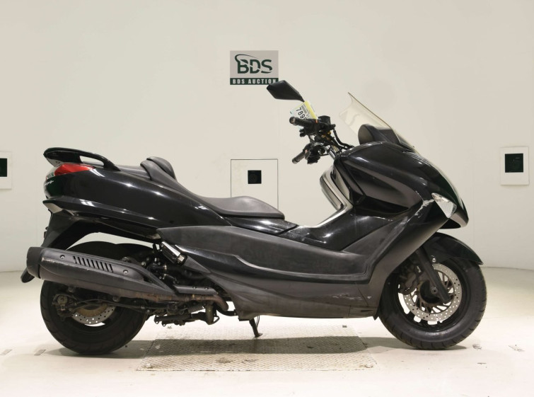 Мотоцикл Yamaha MAJESTY 250 с пробегом 33858 km