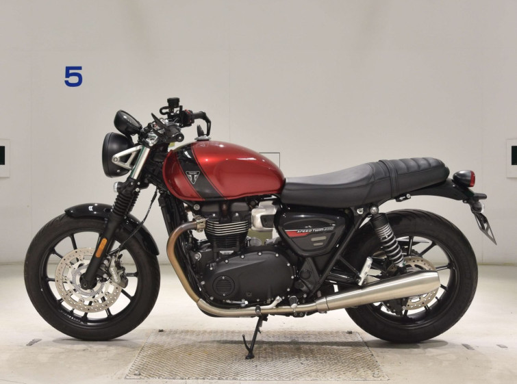 Мотоцикл Triumph SPEED TWIN 900 з пробігом 3593 km