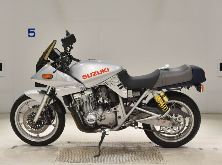 Мотоцикл Suzuki GSX400S KATANA с пробегом 14627 km