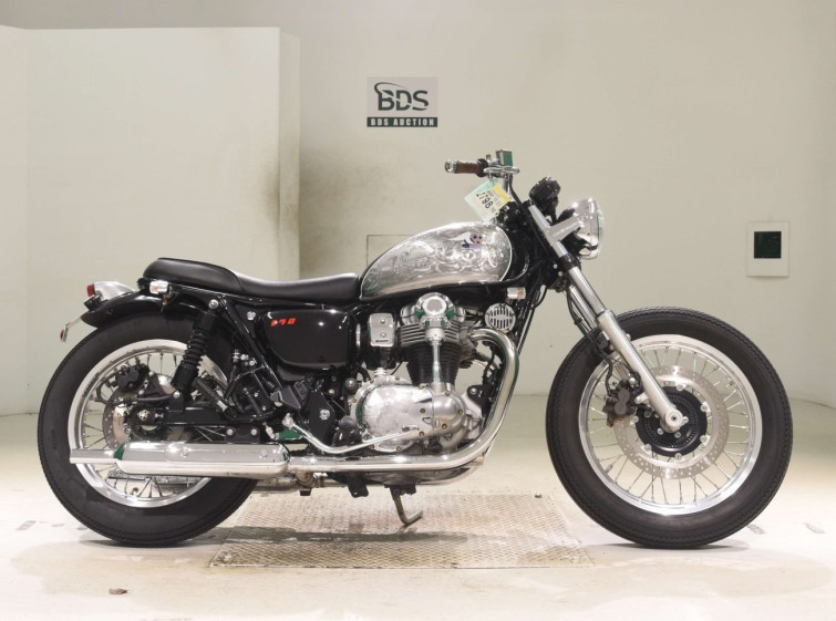 Мотоцикл Kawasaki W800 з пробігом 17538 km