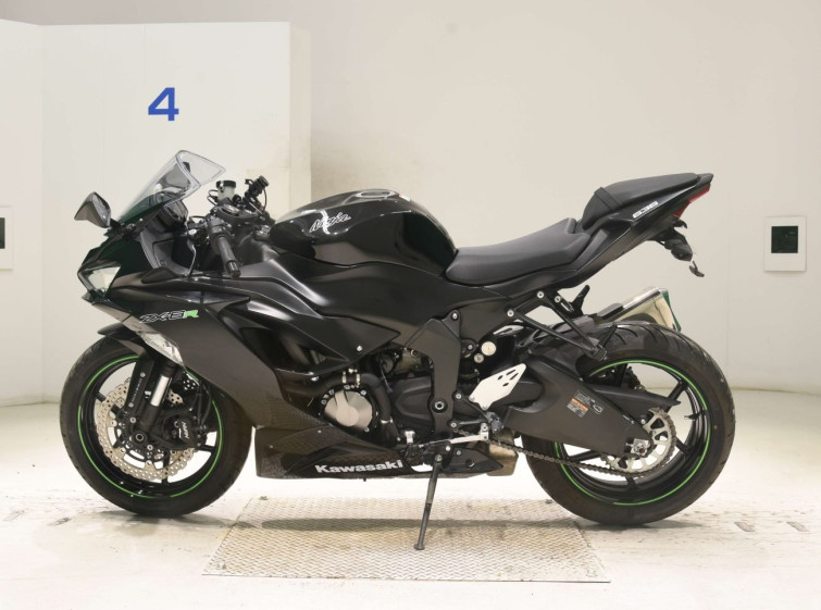 Мотоцикл Kawasaki ZX-6R з пробігом 11567 km