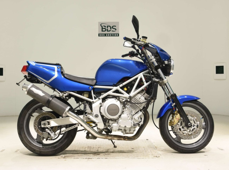 Мотоцикл Yamaha TRX850 з пробігом 3087 km