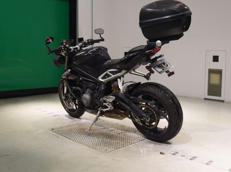 Мотоцикл Triumph STREET TRIPLE RS з пробігом 17204 km