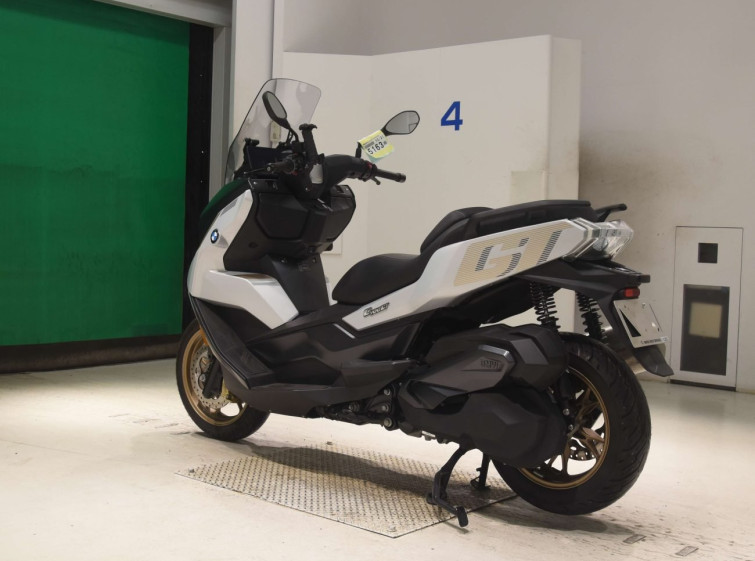 Мотоцикл BMW C400GT с пробегом 3860 km