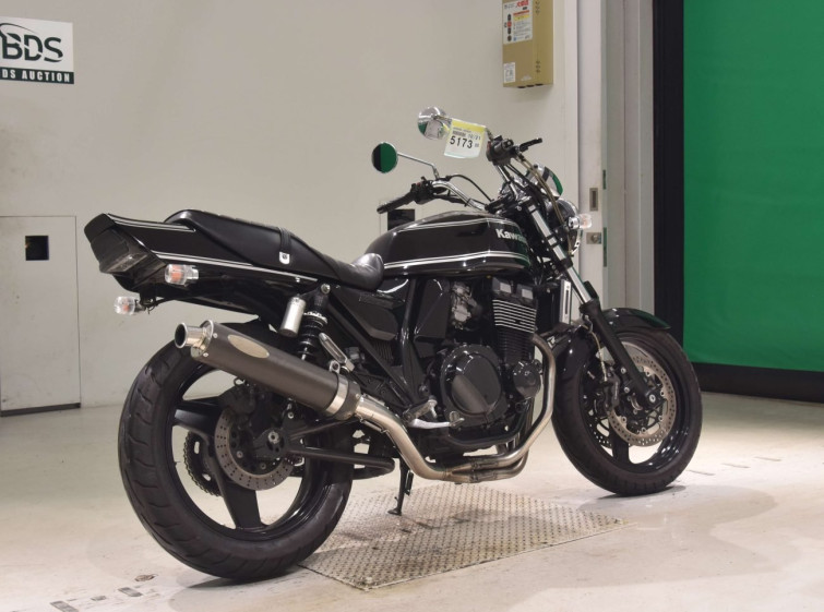 Мотоцикл Kawasaki ZRX400 з пробігом 32137 km