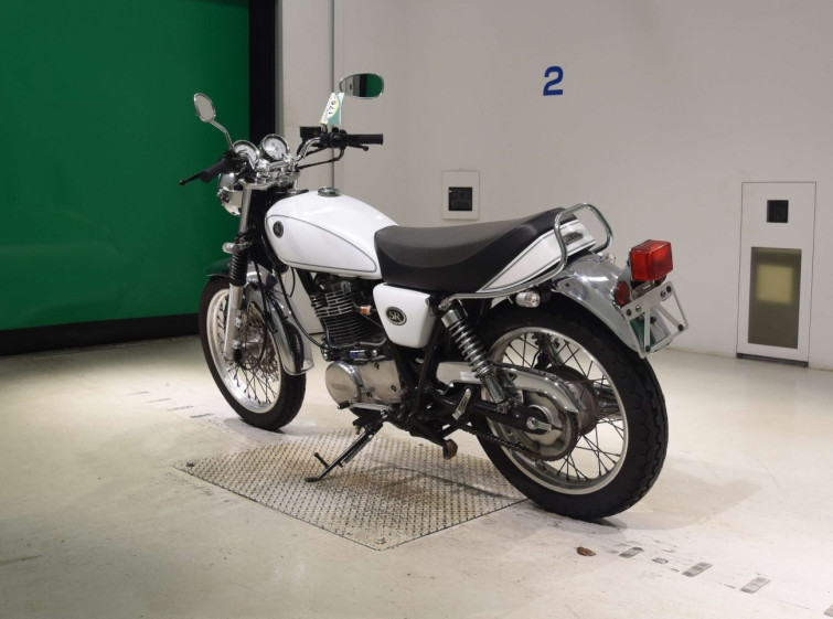 Мотоцикл Yamaha SR400 с пробегом 20694 km