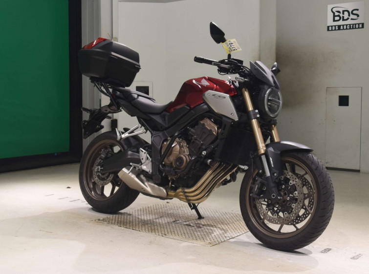 Мотоцикл Honda CB650R с пробегом 11345 km