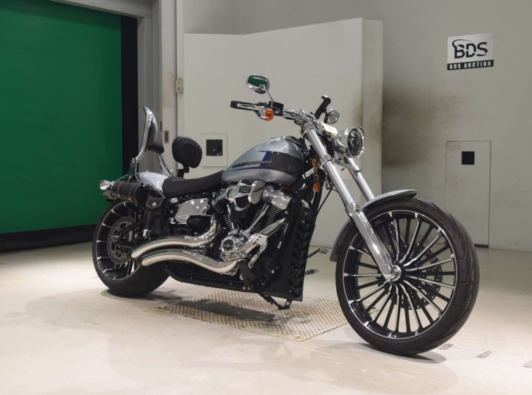 Мотоцикл HD FXBR1920 с пробегом 1431 km