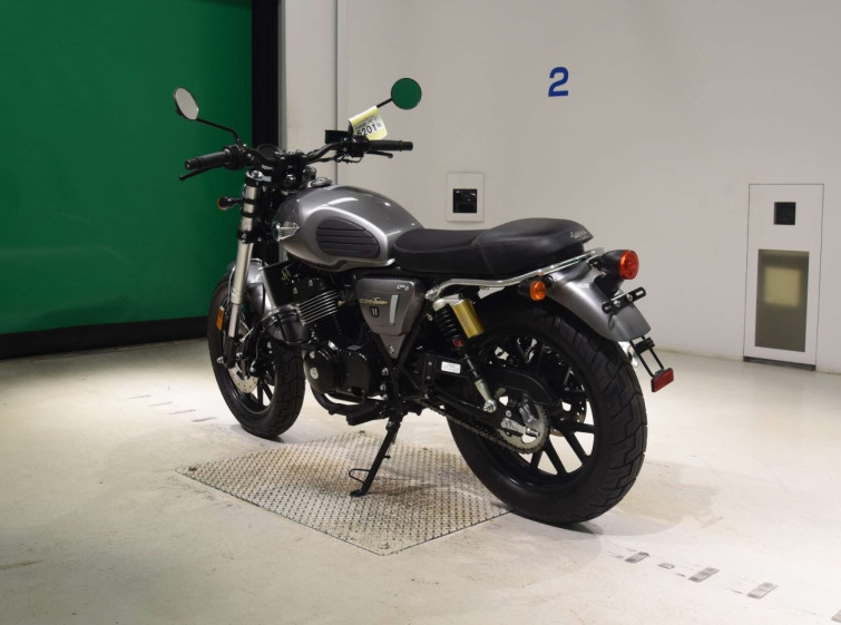 Мотоцикл GPX LEGEND 250 TWIN з пробігом 2794 km