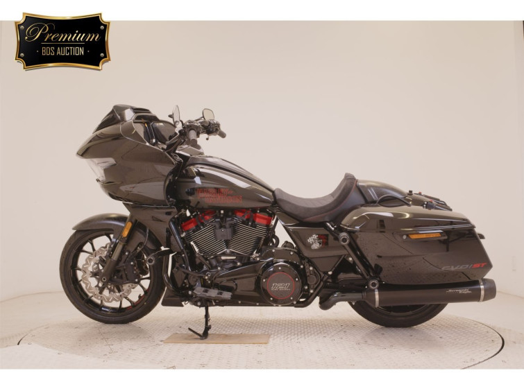 Мотоцикл HD FLTRXSTSE1980CVO с пробегом 225 km