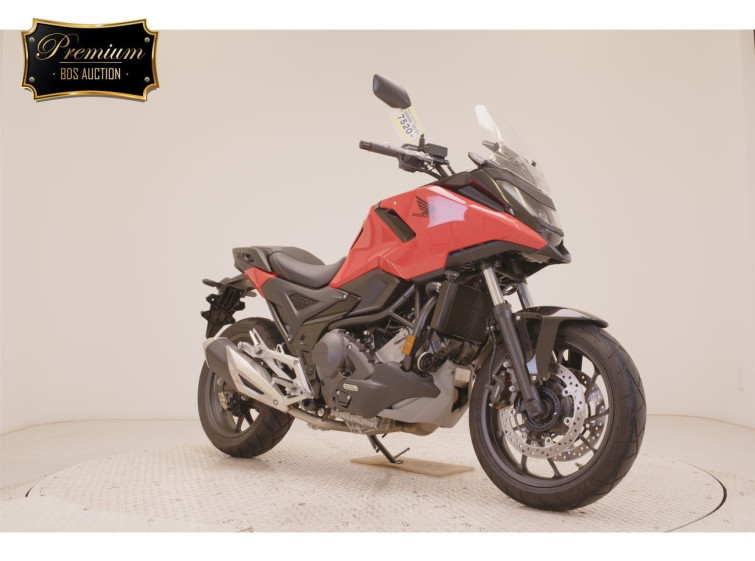 Мотоцикл Honda NC750XD с пробегом 859 km