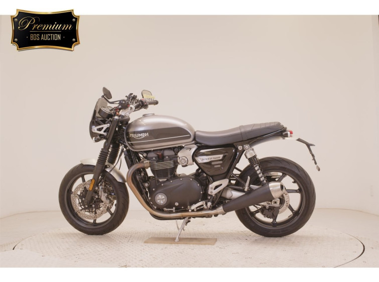 Мотоцикл Triumph SPEED TWIN с пробегом 8684 km