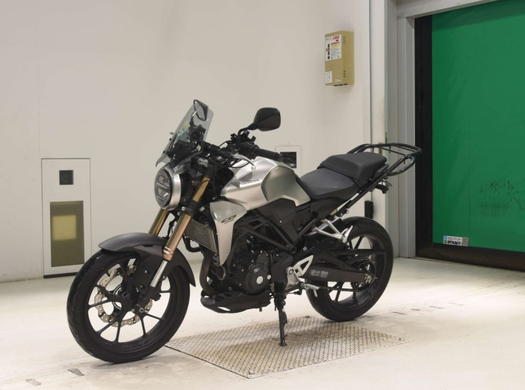 Мотоцикл Honda CB250R с пробегом 12223 km