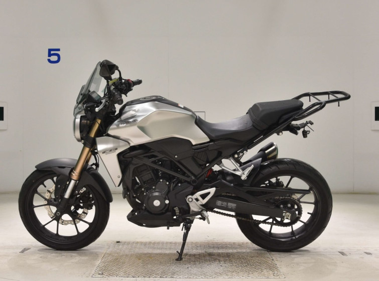 Мотоцикл Honda CB250R с пробегом 12223 km