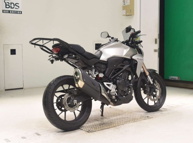 Мотоцикл Honda CB250R с пробегом 12223 km