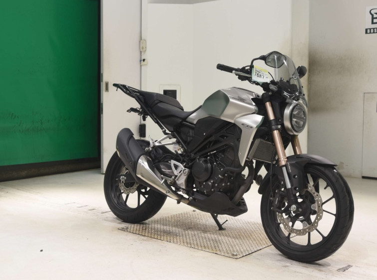 Мотоцикл Honda CB250R с пробегом 12223 km