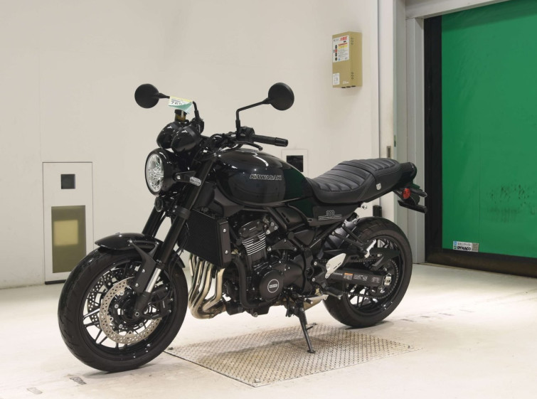 Мотоцикл Kawasaki Z900RS с пробегом 142 km