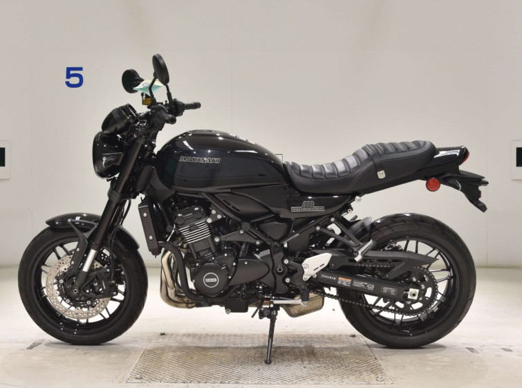 Мотоцикл Kawasaki Z900RS с пробегом 142 km