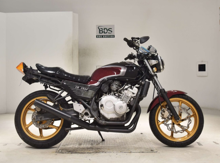 Мотоцикл Honda JADE CB250 с пробегом 2800 km
