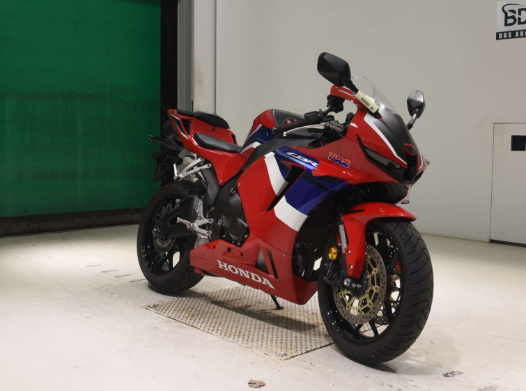 Мотоцикл Honda CBR600RR с пробегом 12887 km