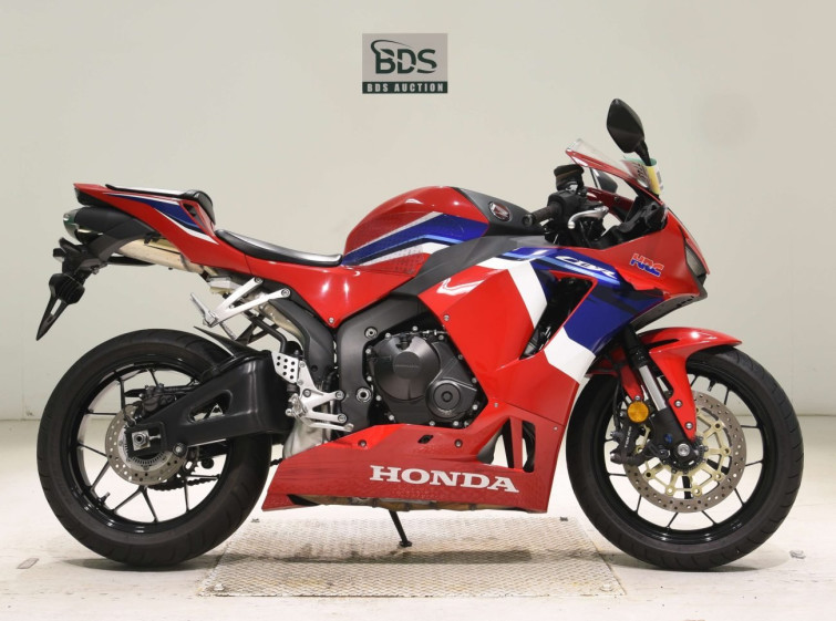 Мотоцикл Honda CBR600RR с пробегом 12887 km
