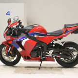 Мотоцикл Honda CBR600RR с пробегом 12887 km