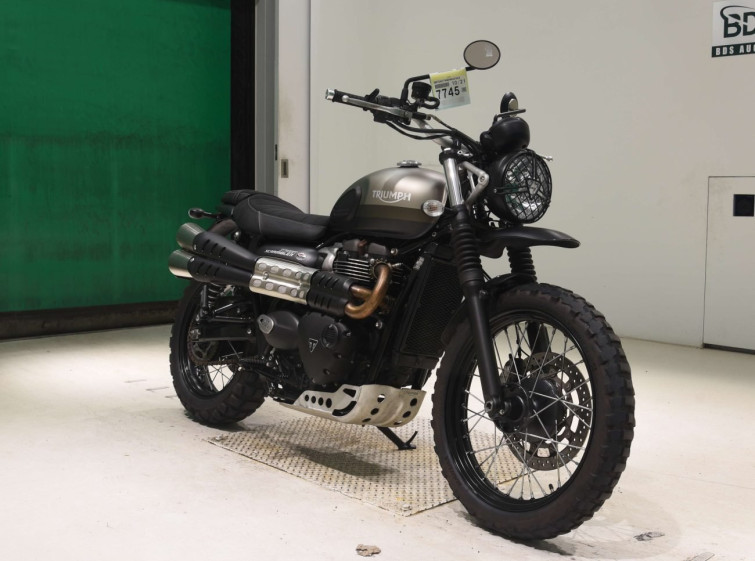 Мотоцикл Triumph STREET SCRAMBLER с пробегом 31020 km