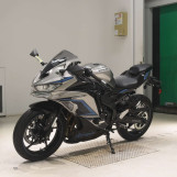 Мотоцикл Kawasaki NINJA ZX-25R KRT з пробігом 1888 km