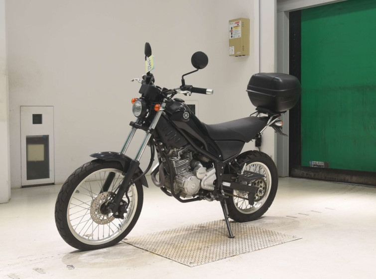 Мотоцикл Yamaha TRICKER с пробегом 6723 km