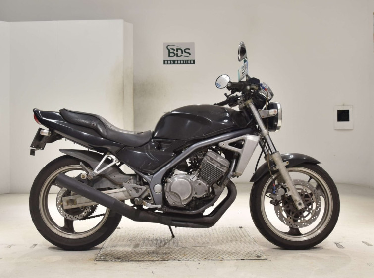 Мотоцикл Kawasaki BALIUS ZR250 с пробегом 31320 km