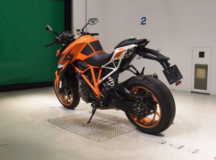 Мотоцикл KTM 1290 SUPERDUKE R с пробегом 24280 km