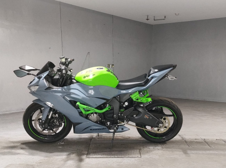 Мотоцикл Kawasaki ZX-6R с пробегом 12767 km