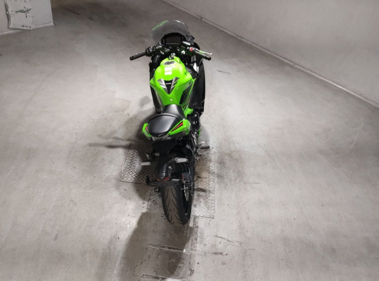 Мотоцикл Kawasaki NINJA650 з пробігом 3492 km