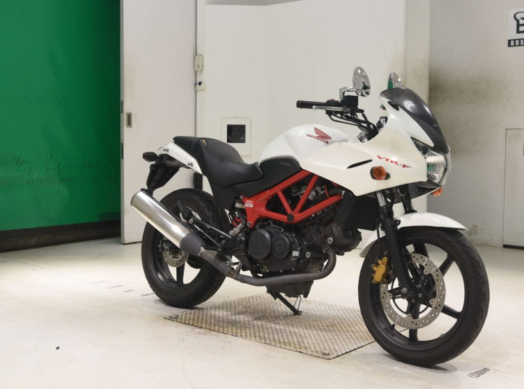 Мотоцикл Honda VTR250F с пробегом 16116 km