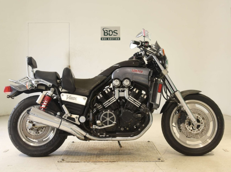 Мотоцикл Yamaha V-MAX1200 з пробігом 14228 m