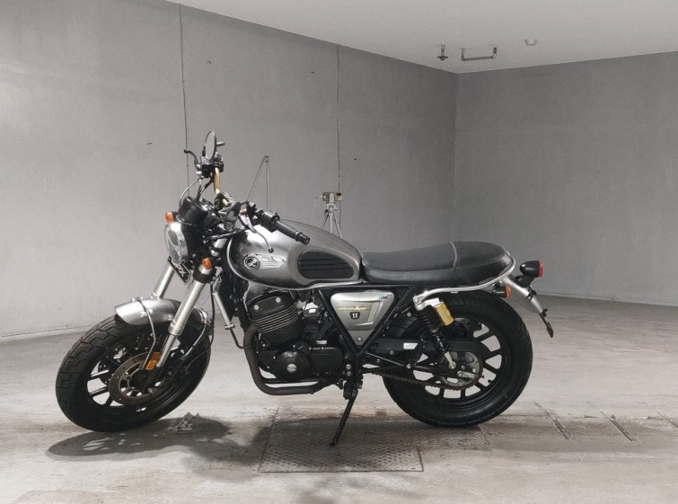 Мотоцикл GPX LEGEND 250 TWIN з пробігом 6558 km