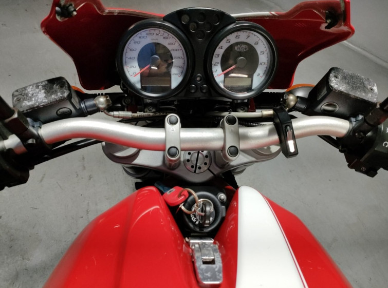 Мотоцикл Ducati MONSTER 800 S2R з пробігом 7233 km