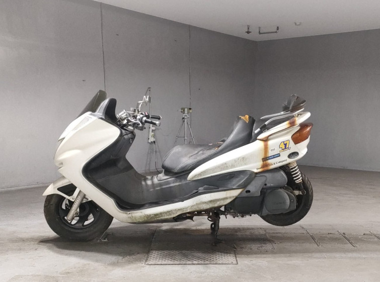 Мотоцикл Yamaha MAJESTY250 с пробегом 9668 km