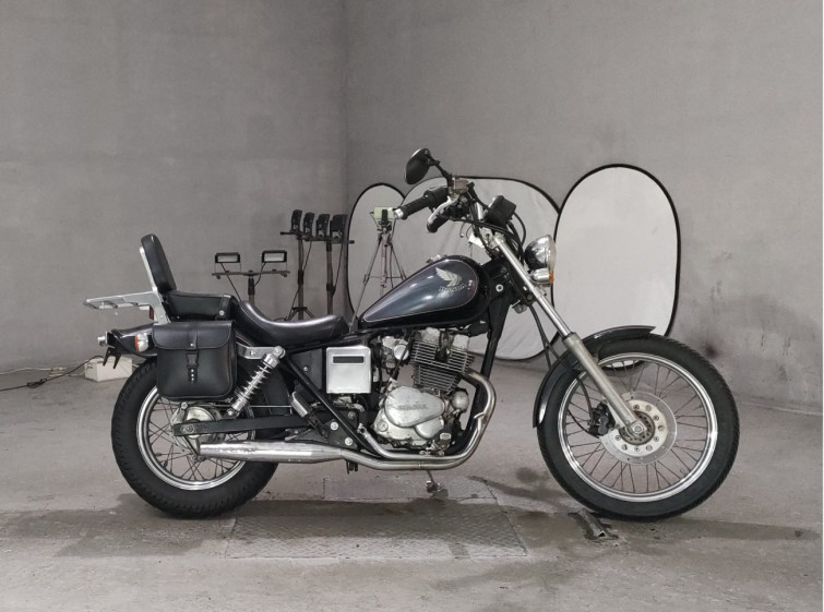 Мотоцикл Honda REBEL CMX250 з пробігом 28240 km