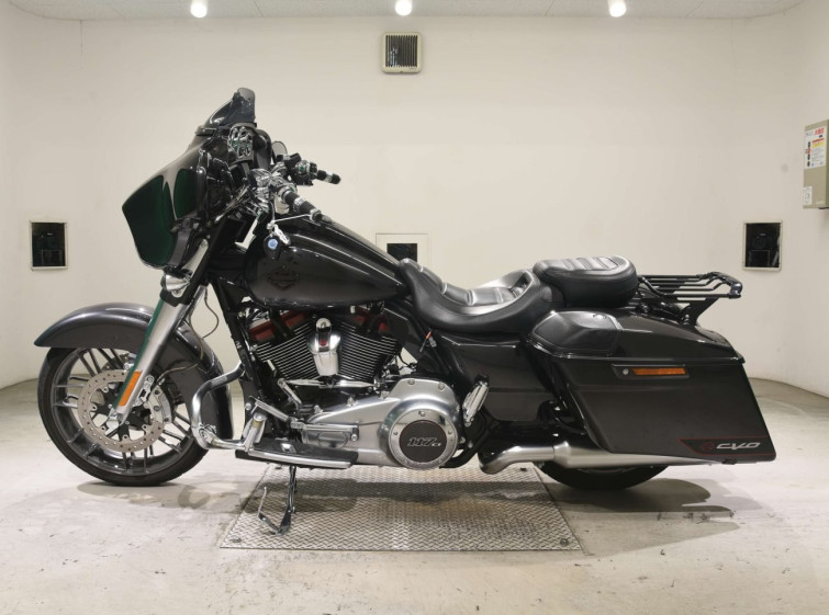 Мотоцикл HD ELECTRA GLIDE FLHTKSE1920 з пробігом 18719 km
