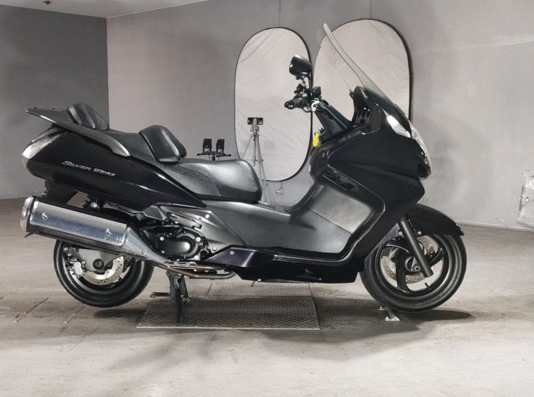 Мотоцикл Honda SILVERWING 600 с пробегом 19770 km