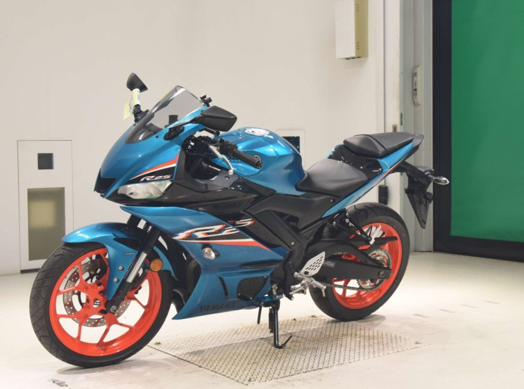 Мотоцикл Yamaha YZF-R25A с пробегом 4577 km