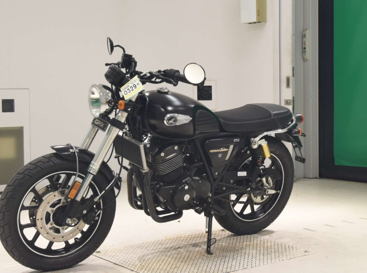 Мотоцикл GPX LEGEND 250 TWIN с пробегом 6739 km